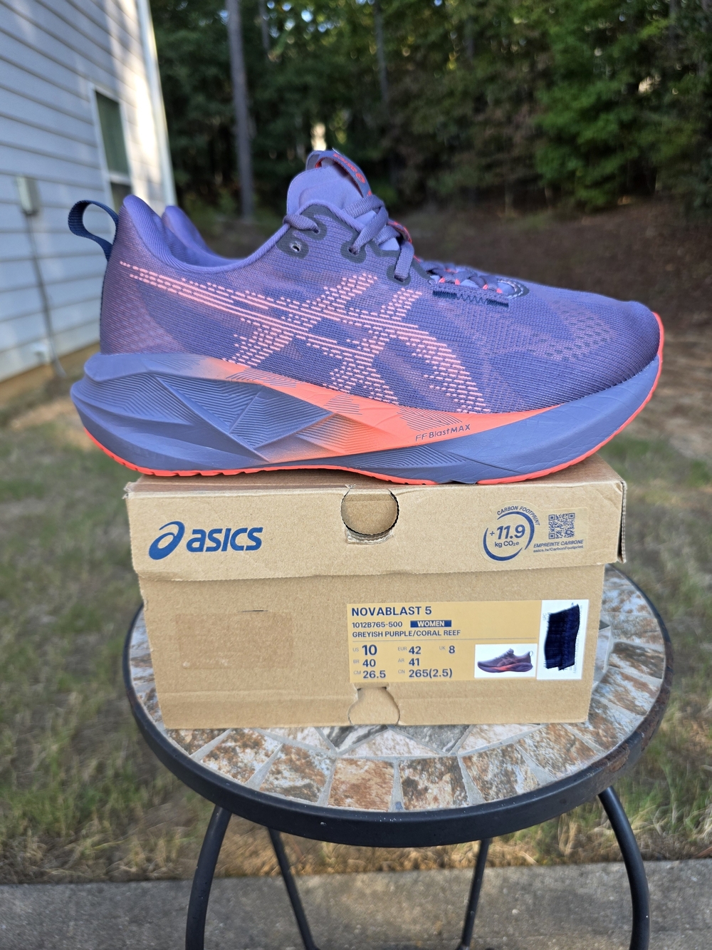 Asics Novablast 5 1012B765 Greyish Purple Running Shoes Women Sz 10 With The Box